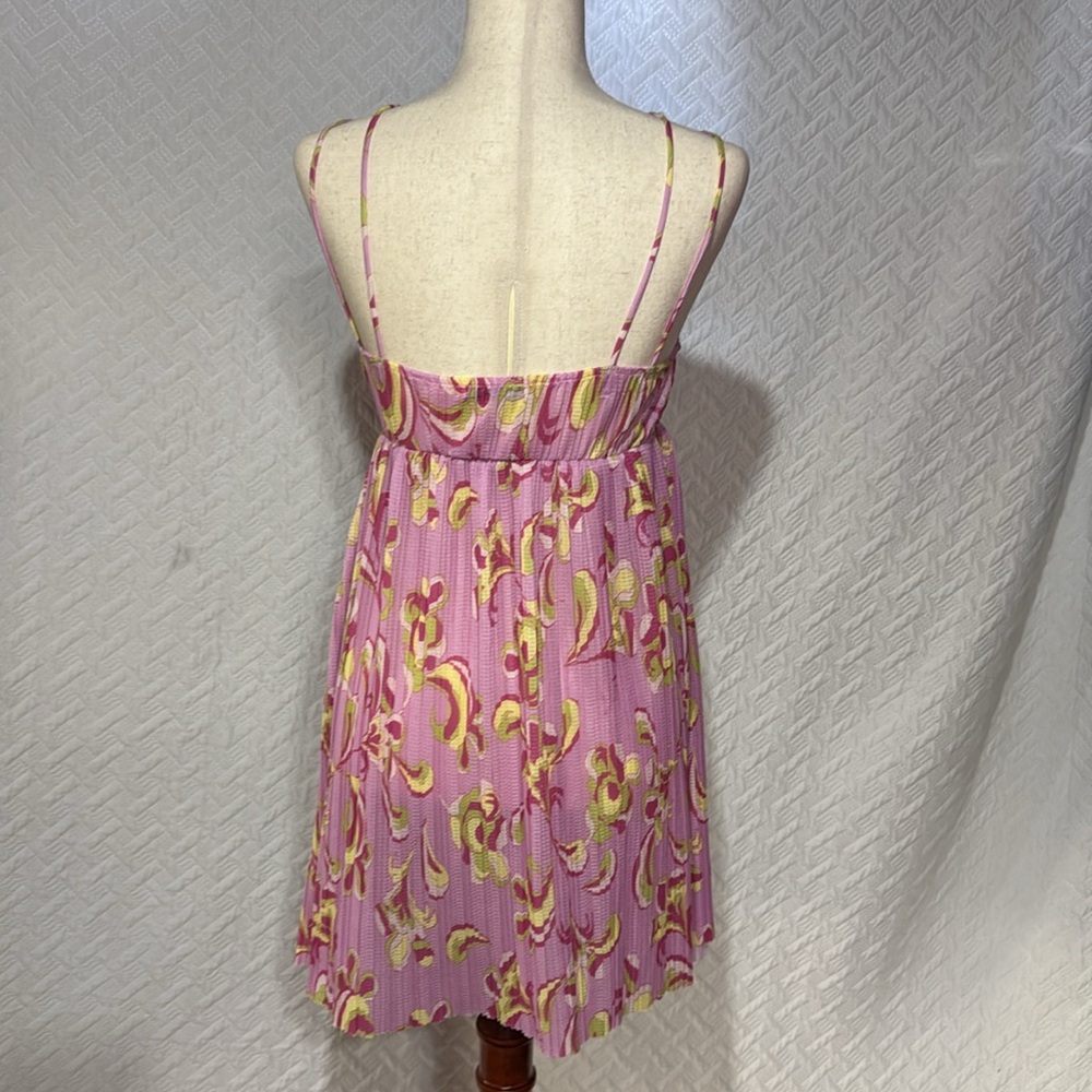 Zara Small Dress - Picture 2 of 4